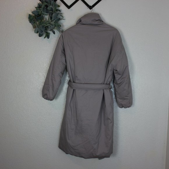 Urban Outfitters Puffer Jacket - Picture 9 of 9